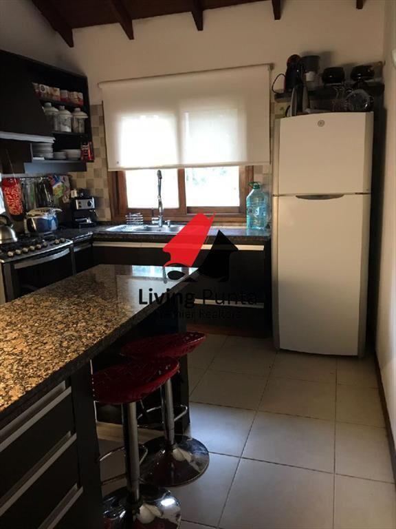 CASA EN LUGANO CERCA DE MARLY EXCELENTE
