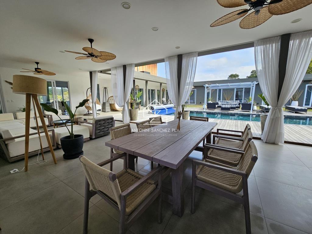 IncreÃble casa en Barrio Privado en Jose Ignacio