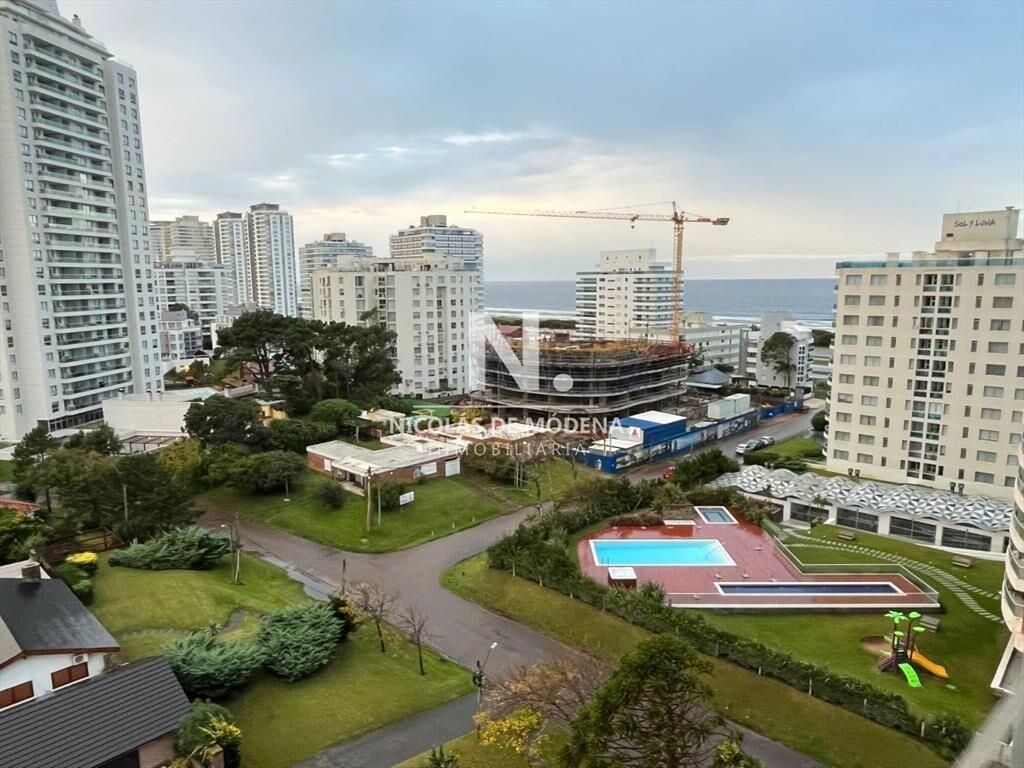 Apartamento en Venta de 3 dormitorios en Aidy ,