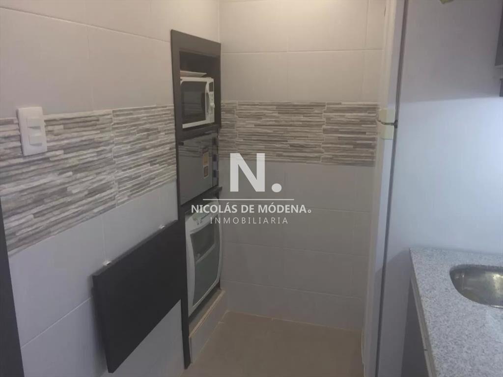 Vende apartamento de 3 dormitorios en Peninsula,