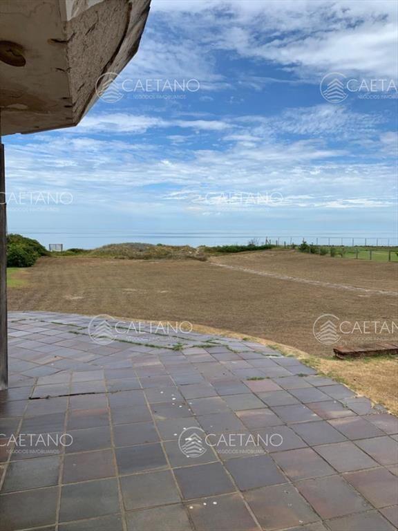TERRENO SOLANAS PRIMERA LINEA FRENTE A LA PLAYA