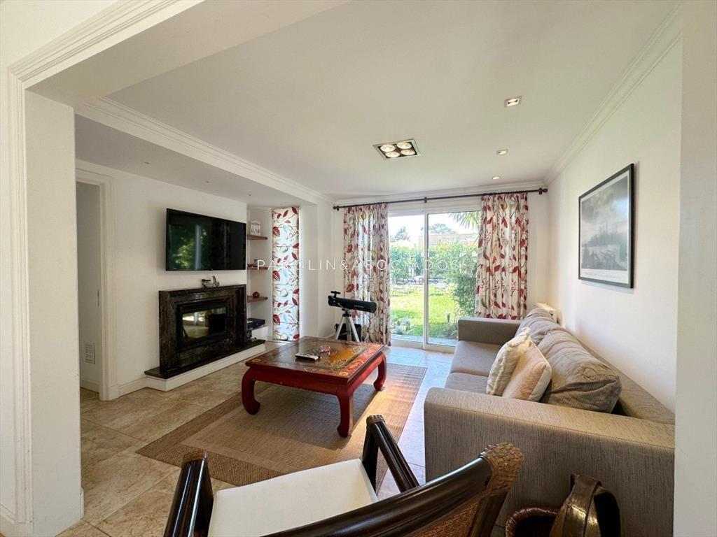 Casa en Venta de 6 Dormitorios en Mansa, Punta