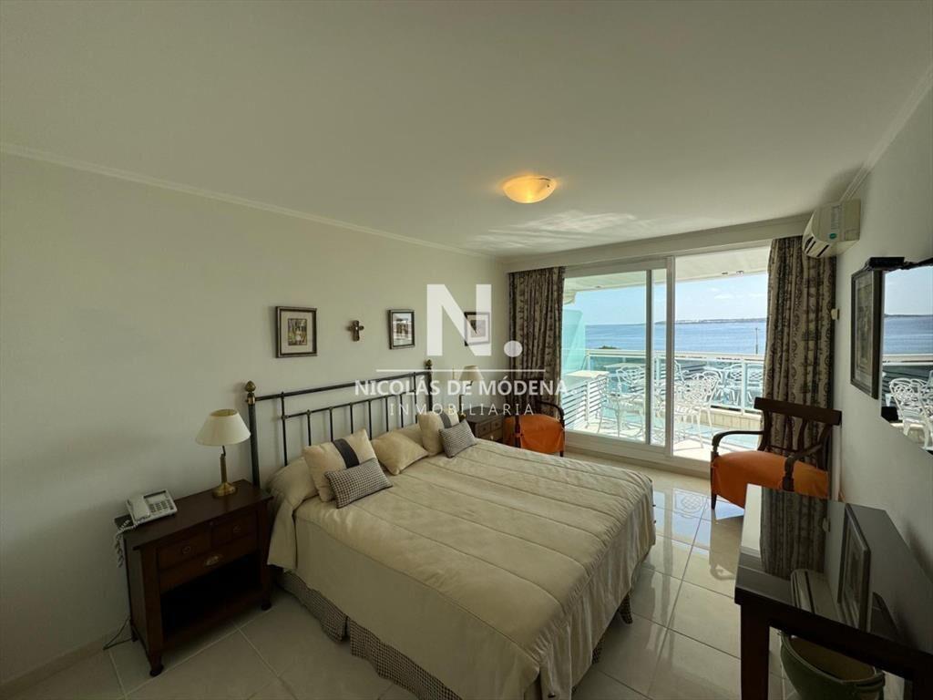 Apartamento en Mansa, 3 dormitorios en venta,