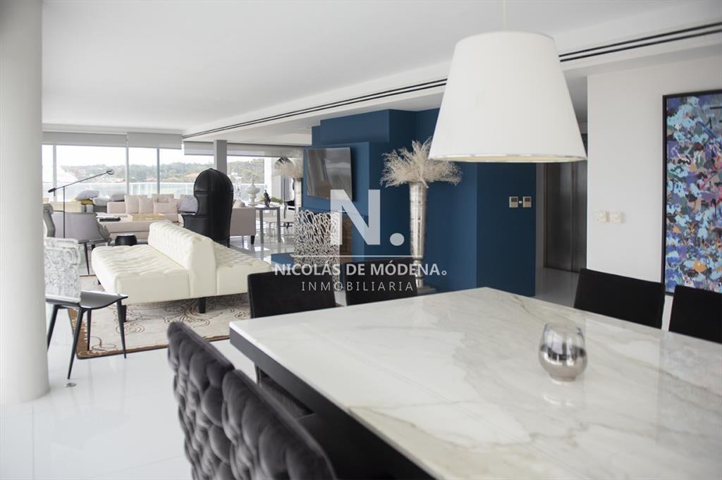 Espectacular Penthouse frente al mar de 4 dormitorios en ve