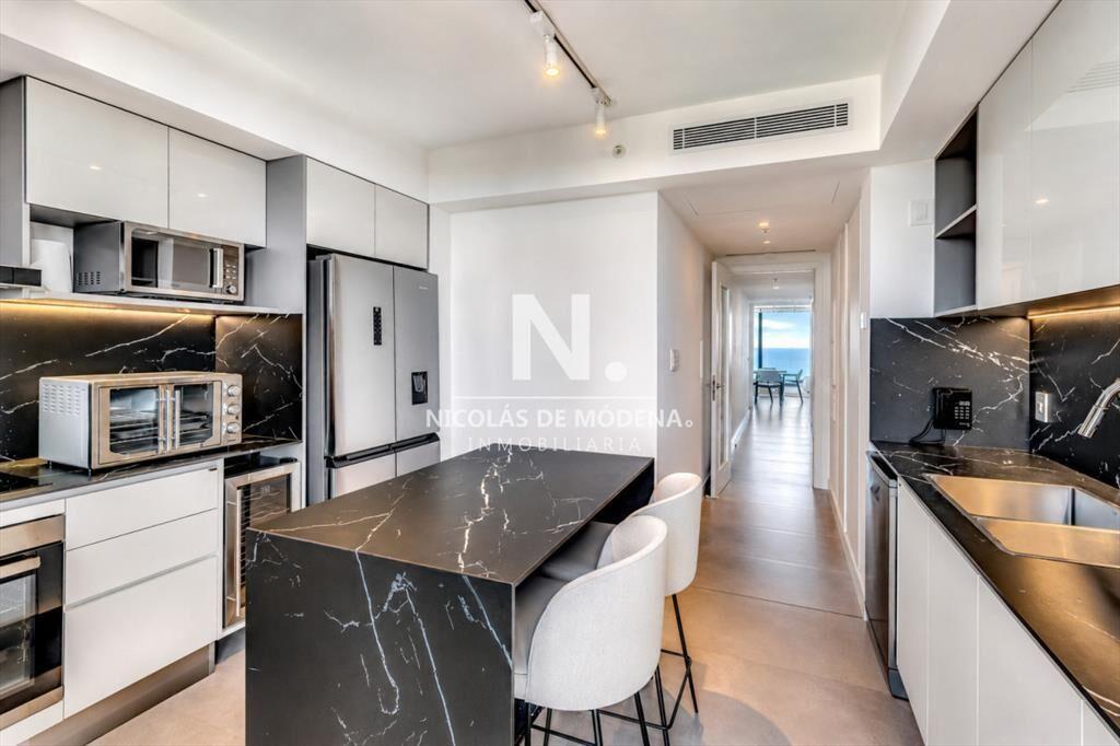 En venta apartamento de 2 dormitorios frente al -
