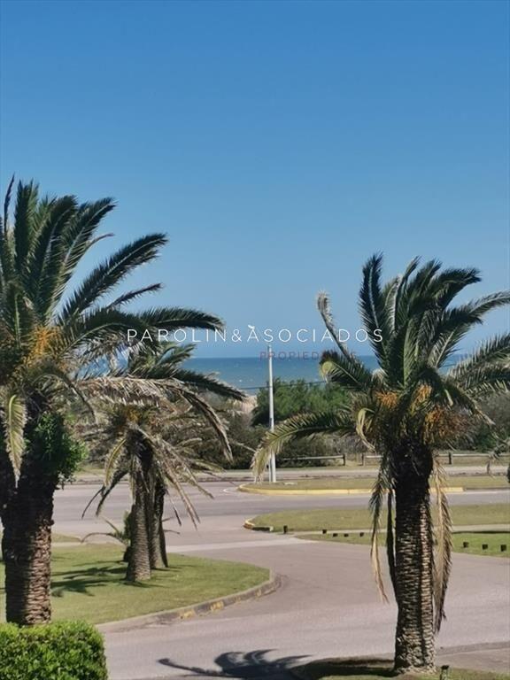 Apartamento en Brava, 2 dormitorios *