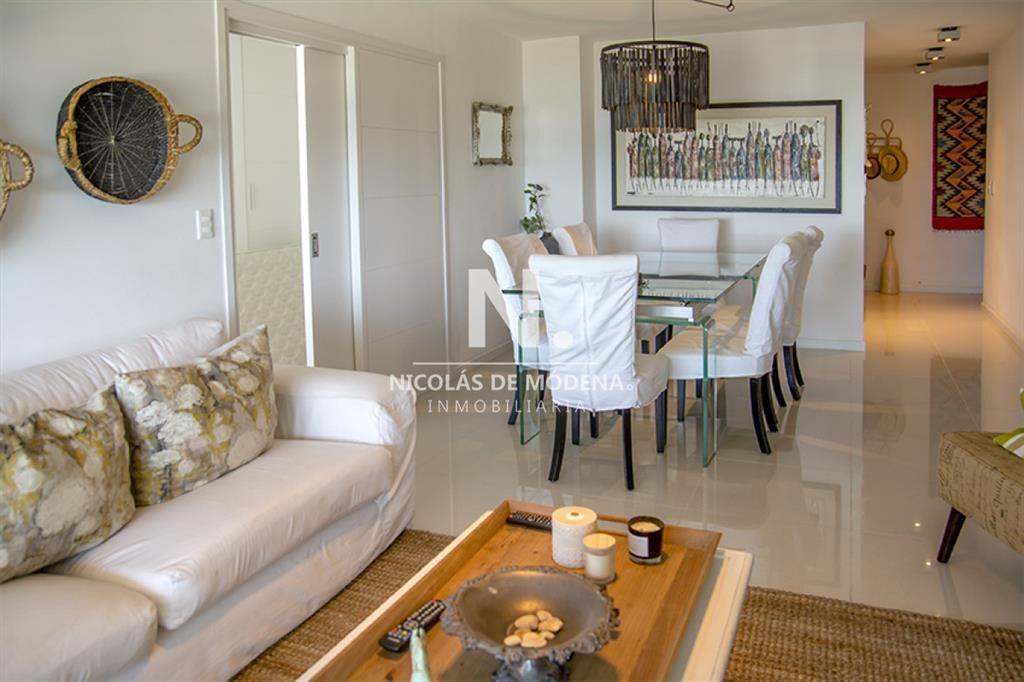 Apartamento en Venta de 3 dormitorios en Playa ,