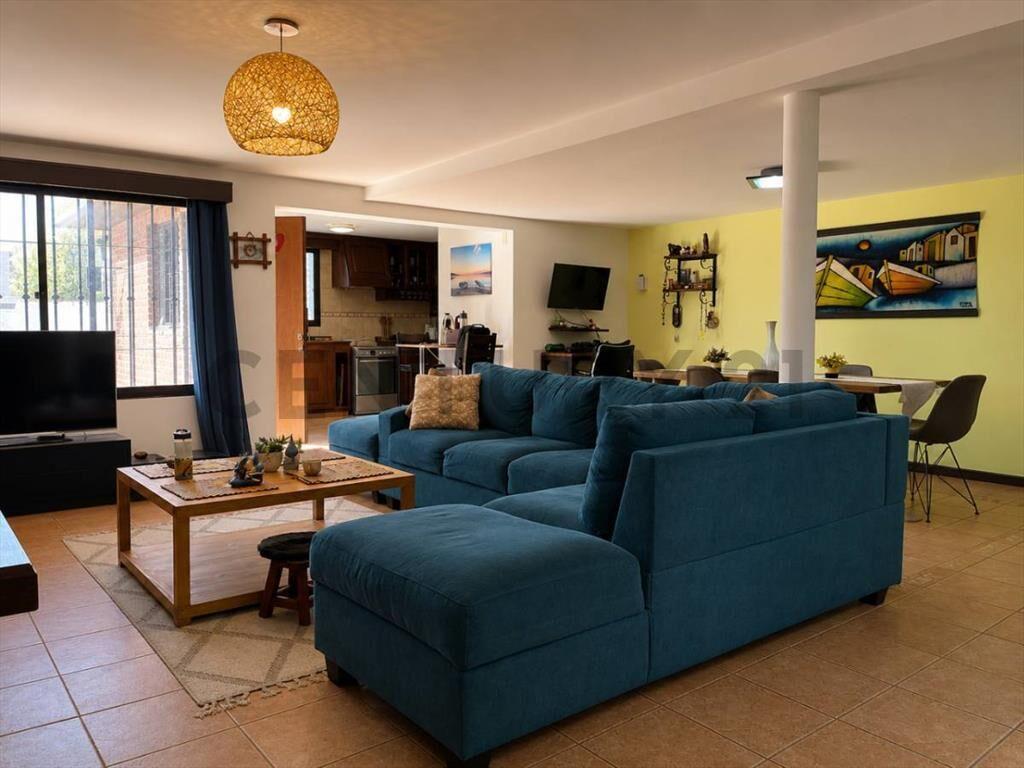 Casa en venta en Solymar sur | 5 dormitorios | piscina | ...