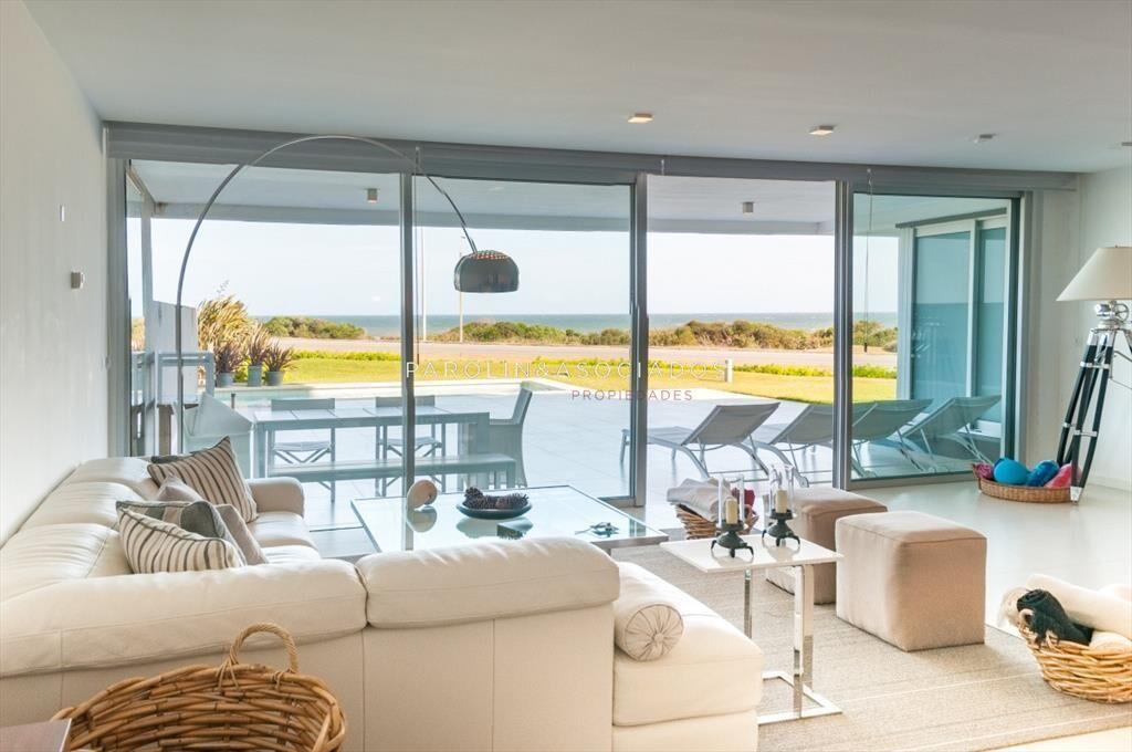 Apartamento en venta en planta baja en Tiburón