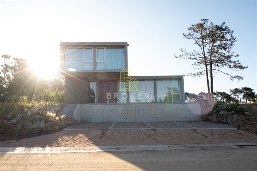 venta casa barrio privado punta del este Montoya