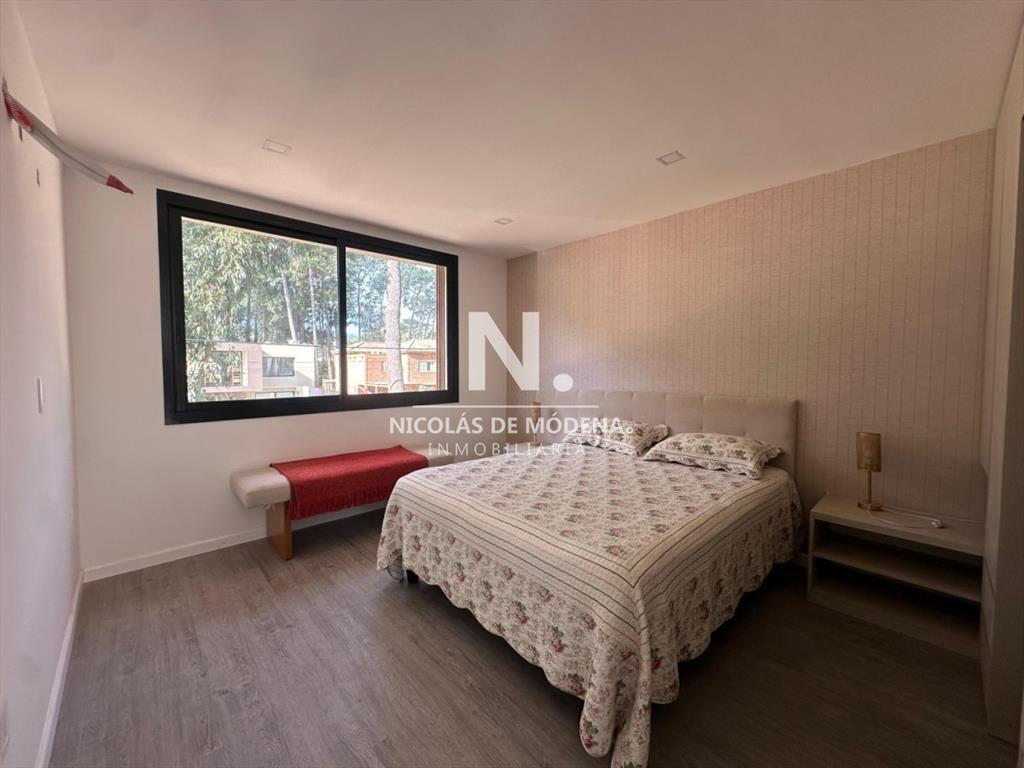 En venta y a estrenar espectacular casa de 4 con