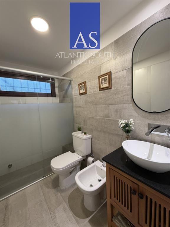 Casa 4 dormitorios Pinares Punta del Este