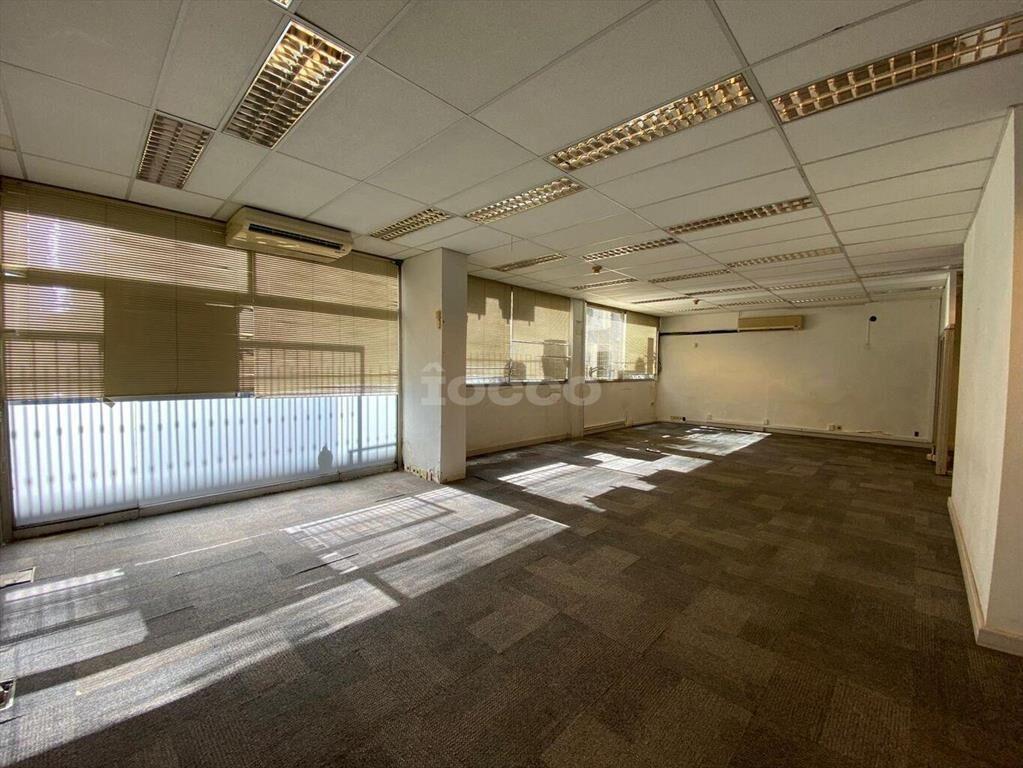 LOCAL Y OFICINAS  CON MEJORAS - EN CIUDAD VIEJA DESARROLLAD