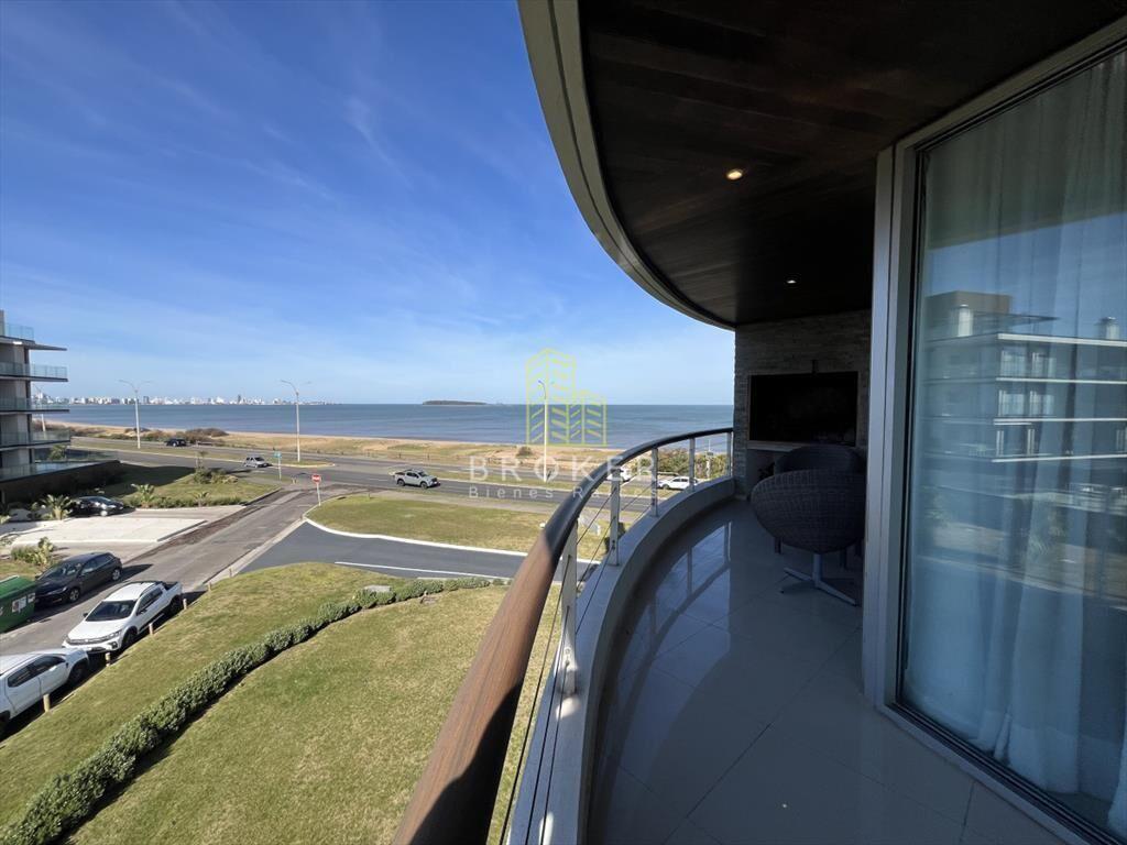 Apartamento en Venta 2 Dormitorios Frente al Mar