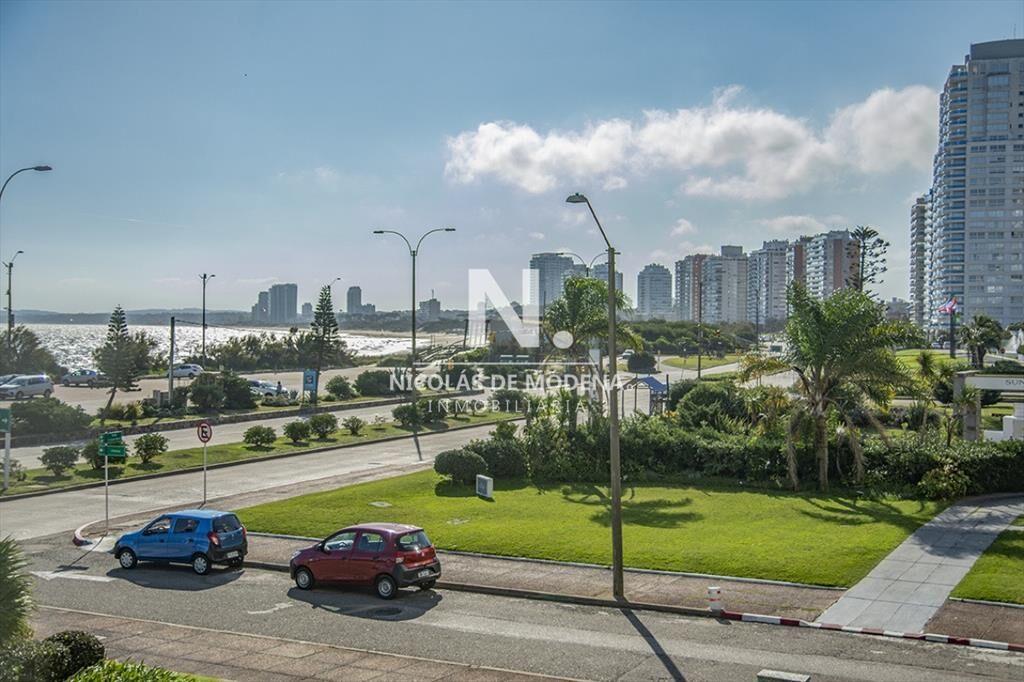 Hermoso Departamento de 3 dormitorios en venta al
