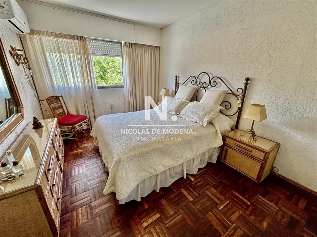En venta apartamento de 2 dormitorios en Mansa