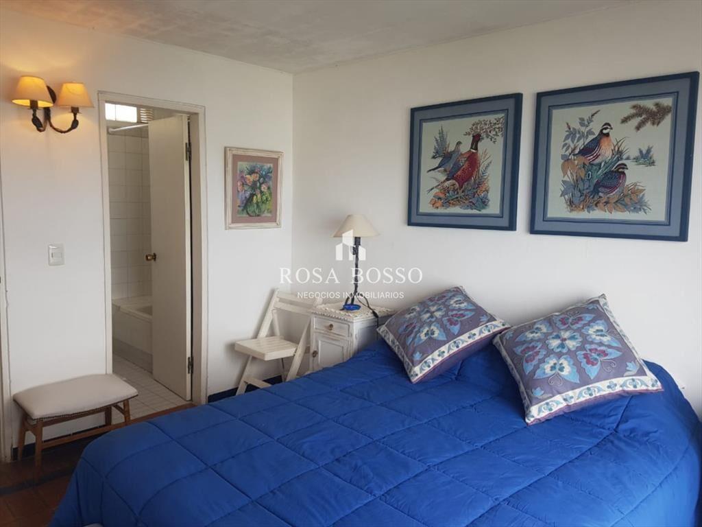 Apartamento en Alquiler de 2 dormitorios, La Barra, Uruguay