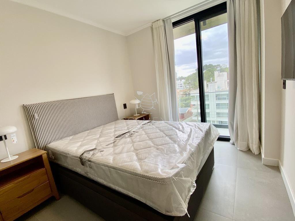 Alquiler Apartamento 2 dormitorios frente al mar