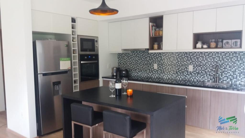 Casa Moderna - Barrio Cantegril