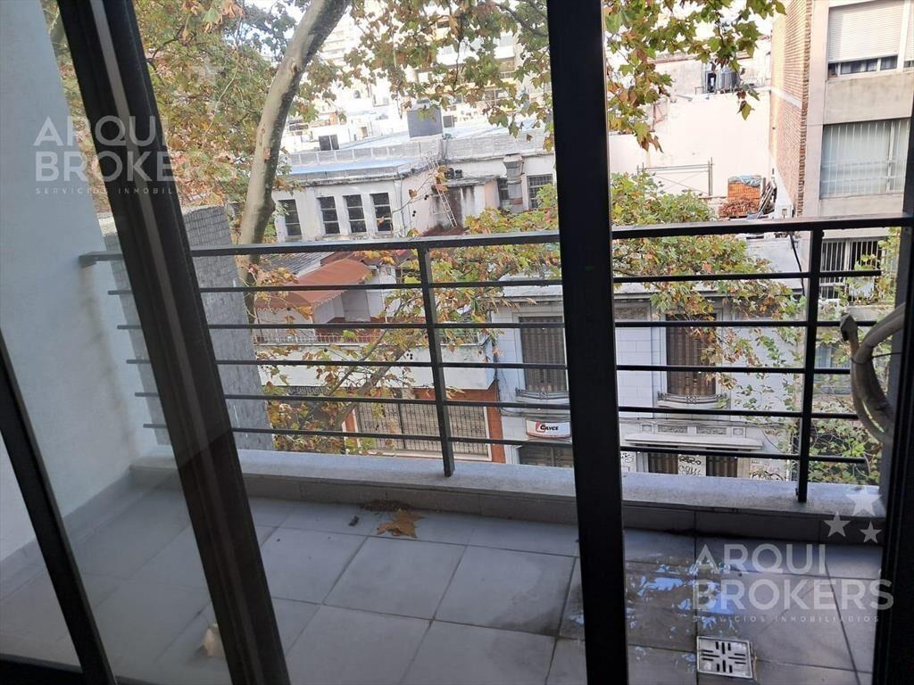 Apartamento 1 dormitorio en venta en Cordón - 807