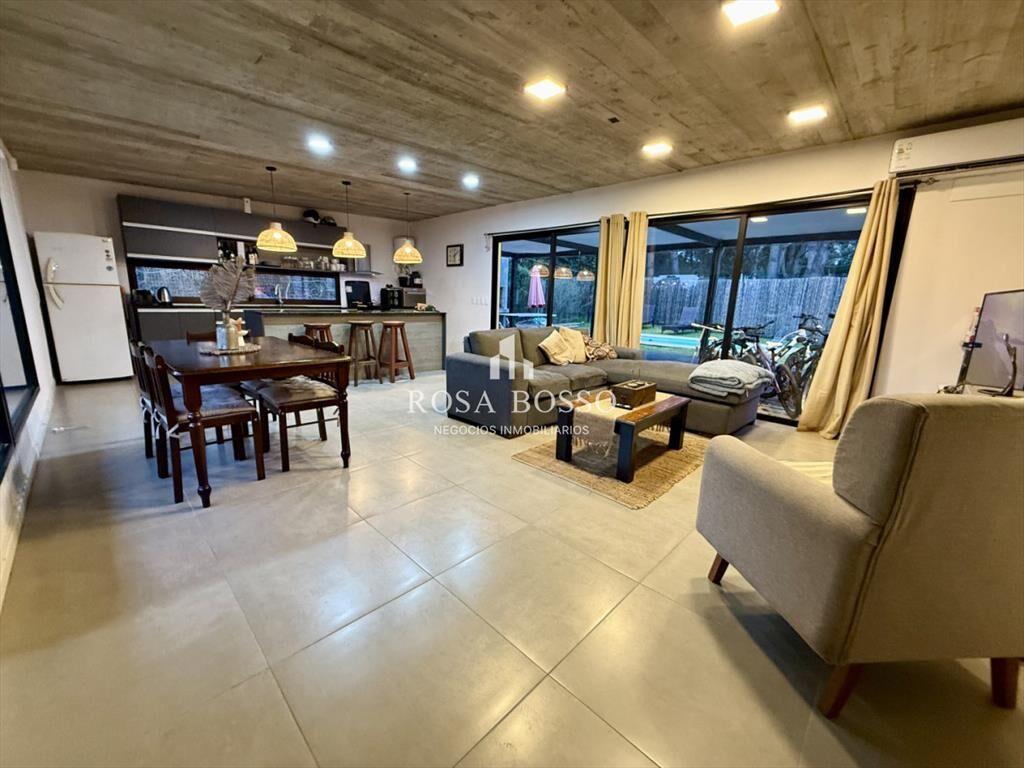 Venta Casa 3 dormitorios Punta Colorada Piriapolis