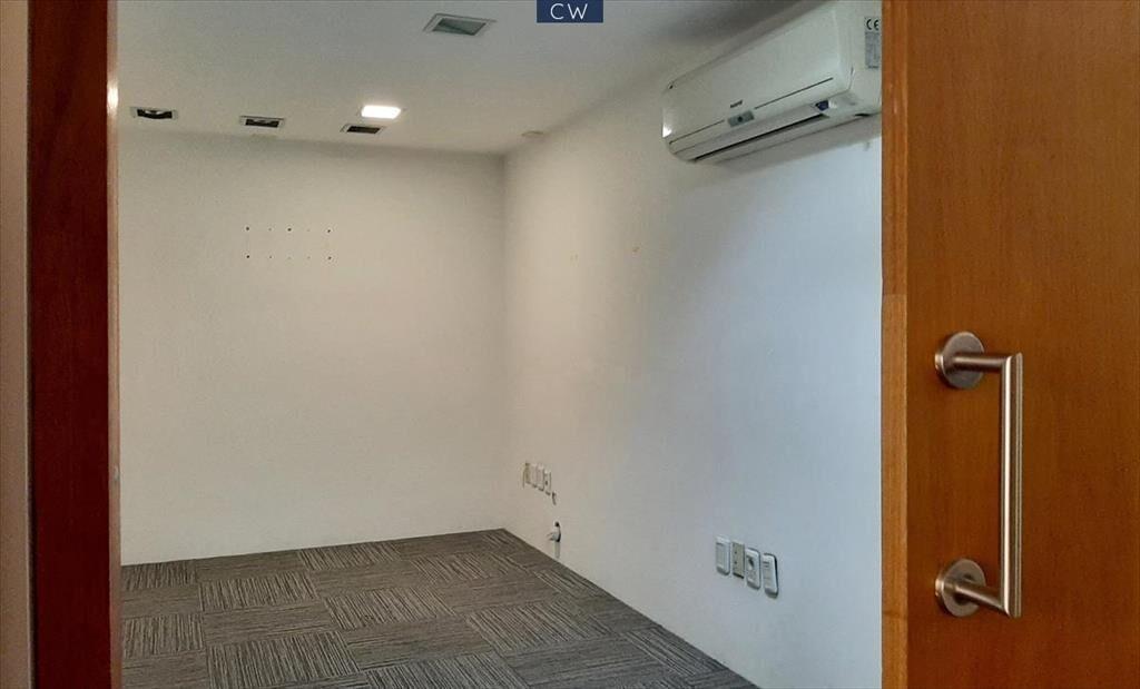 - ALQUILER - VENTA - OFICINA - CENTRO - PLAZA CAGANCHA -