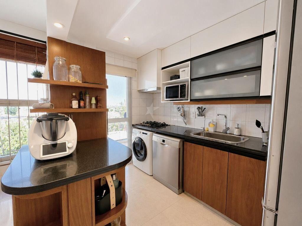 ALQUILER APTO P. CARRETAS - 3 DORM - 4 BAÑOS - SERVICIO -