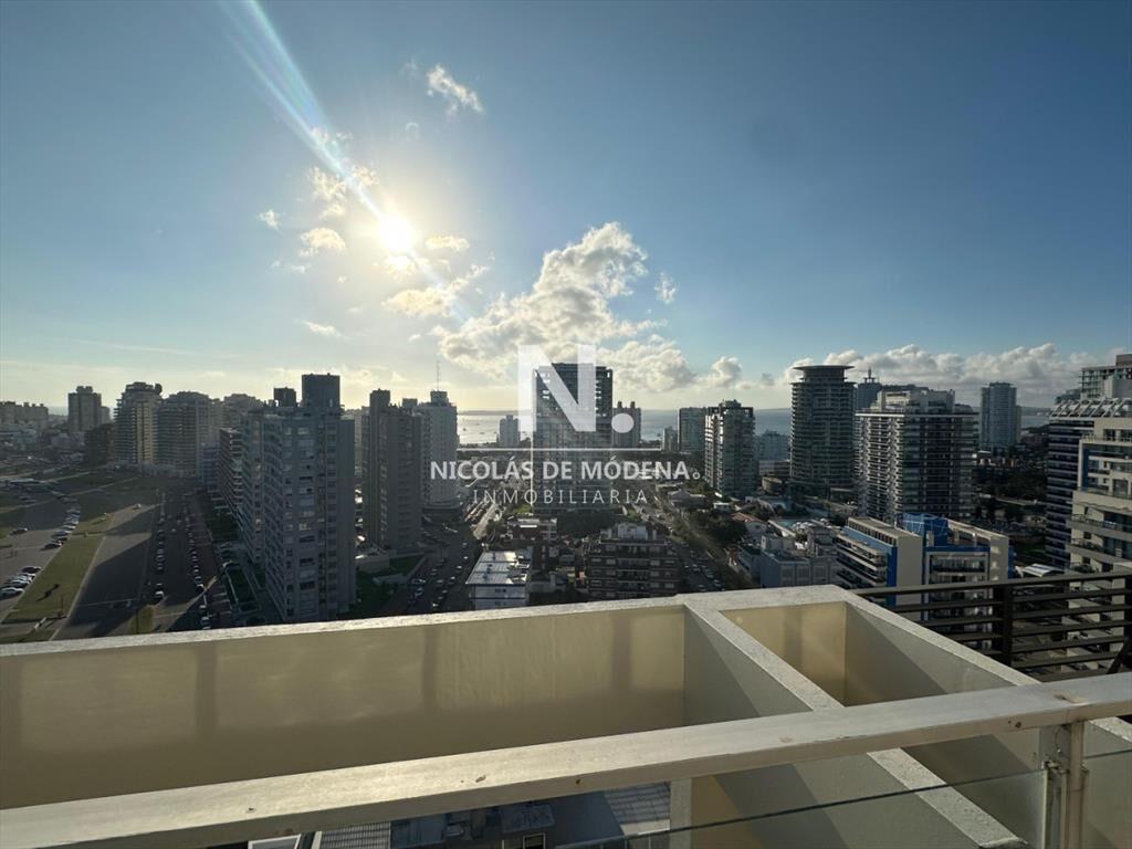 Penthouse en venta en playa brava