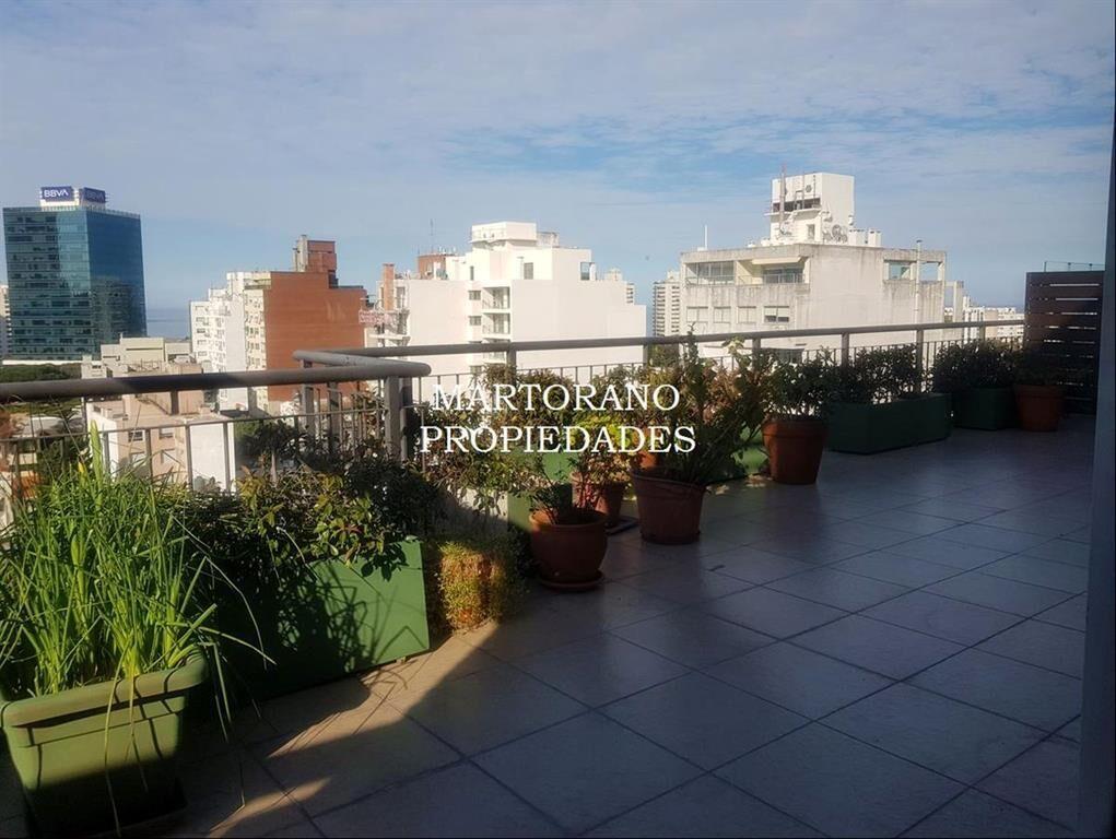 Penthouse 3 dorm estar 2 garages ascensor exclusivo y 2 box