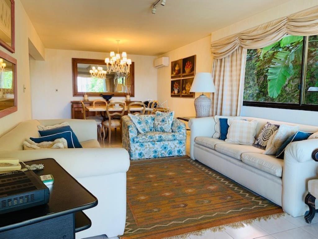Hermoso apartamento en primera línea ubicado en