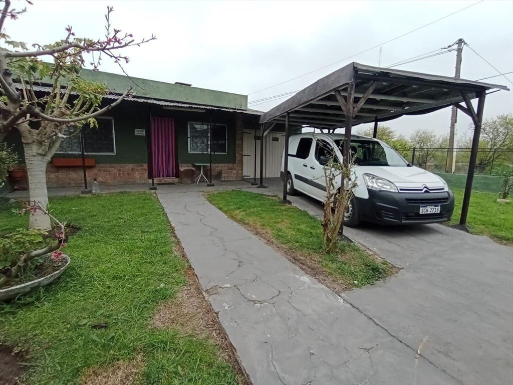 Venta de Padron con 3 Casas en Paso de la Arena !!