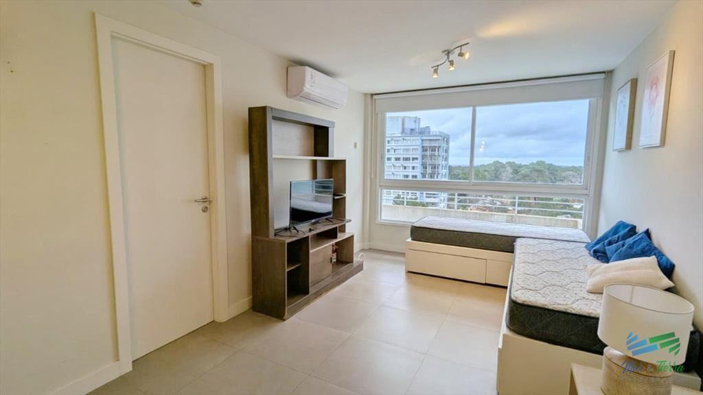 Venta de apartameto 1 dormitorio 1 baño en zona