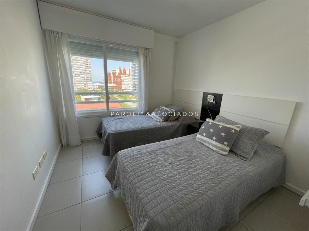 Apartamento en venta de 3 dormitorios en Aidy del