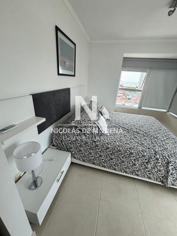 Departamento de 2 dormitorios en venta en Punta