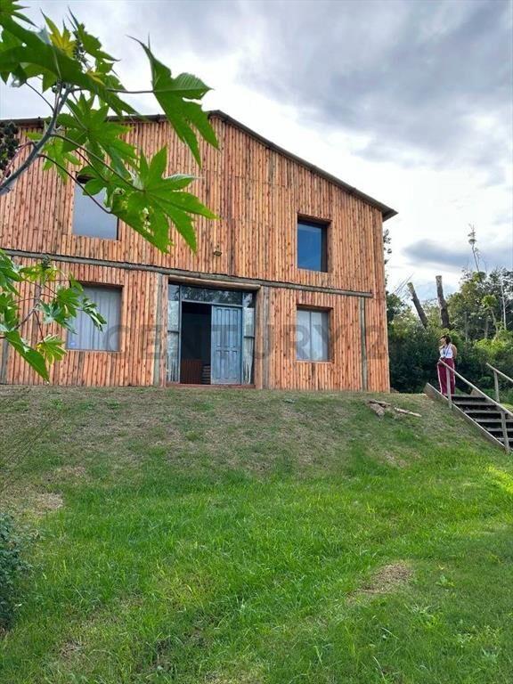 VENTA CASA Punta Ballena 2 dormitorios parrillero gran te...