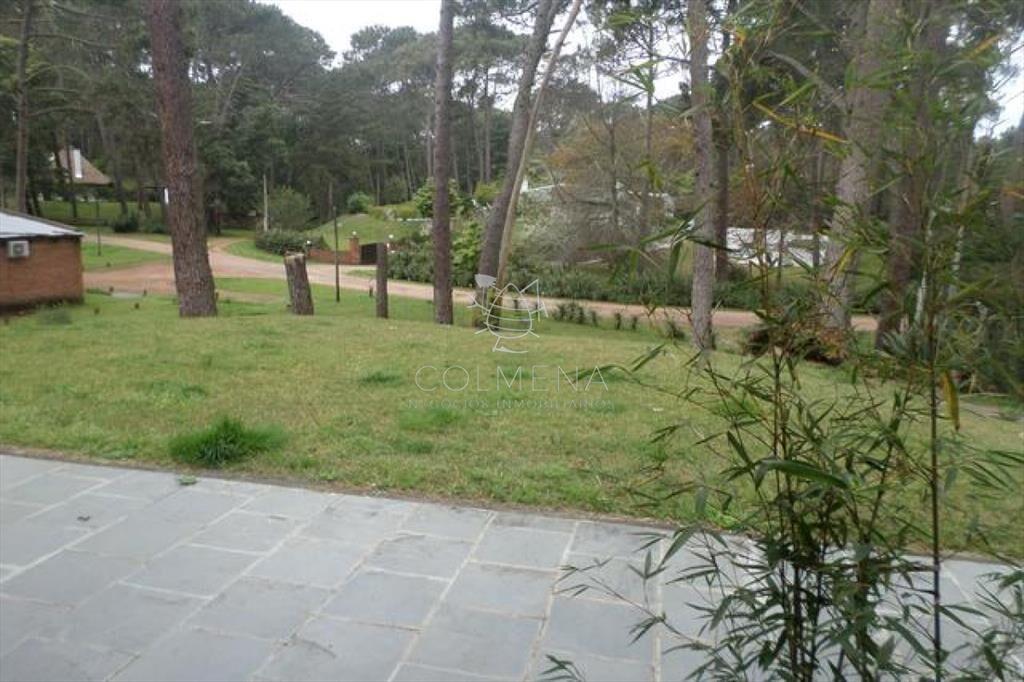 Casa en Punta Ballena - Portezuelo Bosque
