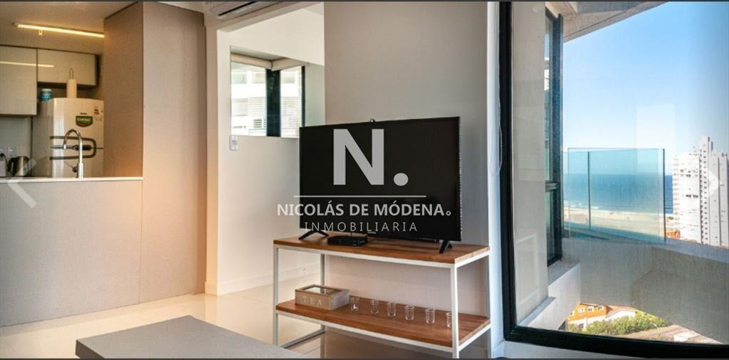 Iluminado y amplio departamento en venta de 1 y