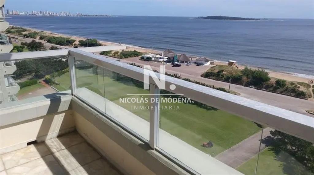 Apartamento en venta primera linea