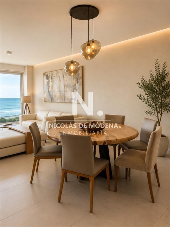 Apartamento de 3 Dormitorios en Brava, Punta del Este