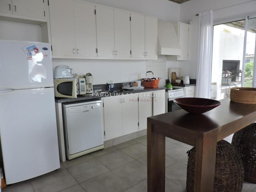 Casa en venta de 3 dormitorios en Montoya, Punta