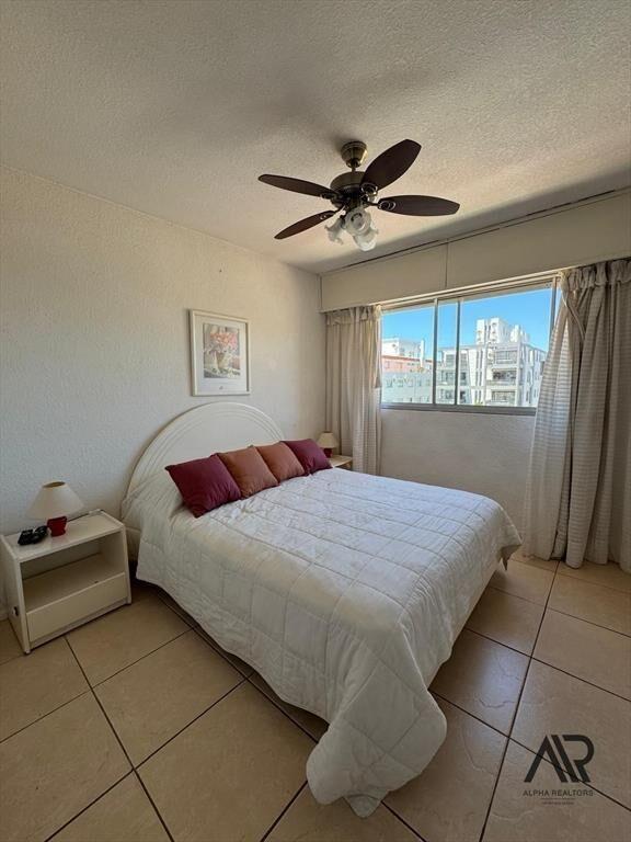 Apartamento en alquiler c/ cochera en Península