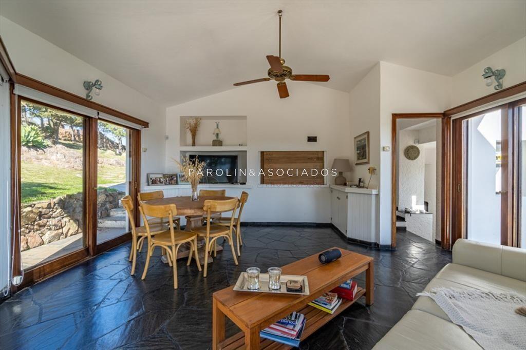 Casa de 4 dormitorios en venta, Punta del Este.