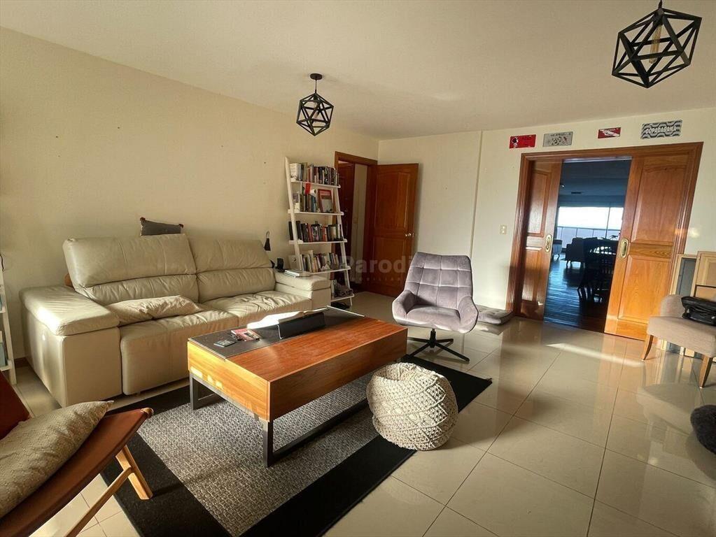 PARODI ALQUILER APARTAMENTO RAMBLA POCITOS 4 DORMITORIOS ES