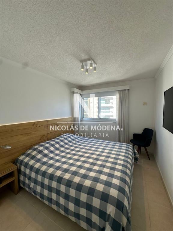 Divino apartamento de 3 dormitorios, alquiler!!
