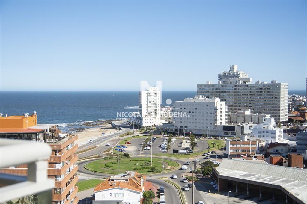Departamento en venta con vista al mar en Torre
