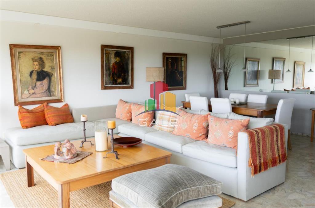 Hermoso y amplio apartamento frente al mar