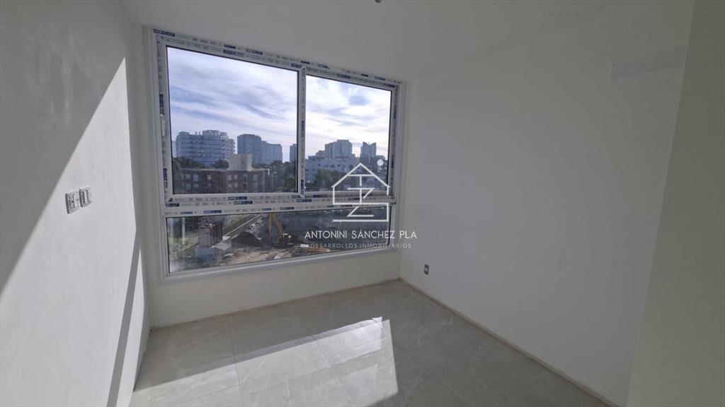 APARTAMENTO A ENTRENAR 3 DORMITORIOS