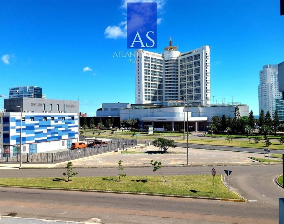 Apartamento de 3 dormitorios 2 baños cochera en