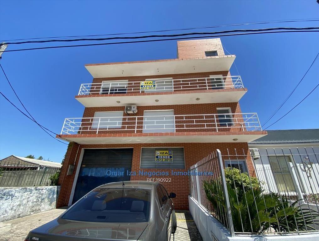 Venta local parking en Sayago, galpon deposito comercial