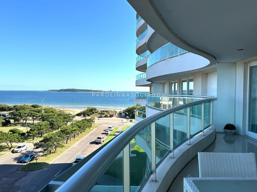 Apartamento en Venta de 2 dormitorios + de en ,